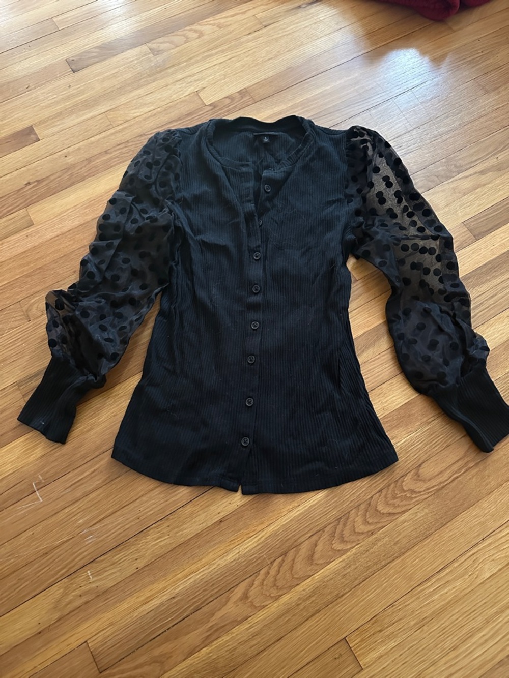 Who What Wear Black Button-Front Top with Polka Dot Sheer Puff Sleeves